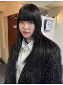アッシュブラックとレイヤーでお洒落ナチュラル