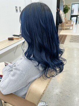 ニュート(Neut ) ネイビーグラデーション/デザインカラーブルー/ケアブリーチ