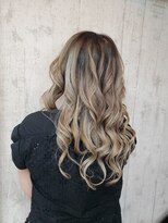 レッドカーペット(Red Carpet) 【Color】ハイライト×クリアベージュ