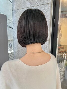 シシ 大宮(She 2.) ショートボブマッシショート/前髪/イメチェン/グレージュカラー