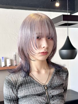 ピチカート パクト(pizzicato pacto) シルバーカラー/ウルフカット/ウルフレイヤー