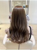 20代30代40代大人可愛いシアーグレージュ