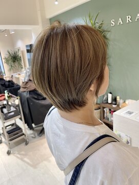 サラジュ 梅田店(SARAJU) saraju サブリ　白髪ぼかし　大人ショート　ダブルカラー