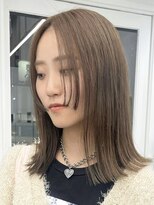 ニトバイアンキシム(nit by ahnkism)&nbsp;ボブミルクティーベージュブリーチダブルカラー堀江