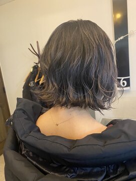 オルクドゥ(Orque deux) 艶髪ダブルカラーアッシュグレージュ似合わせくびれボブカット