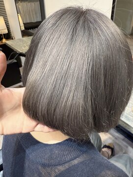 コラソン(corazon) ハイトーングレージュカラー