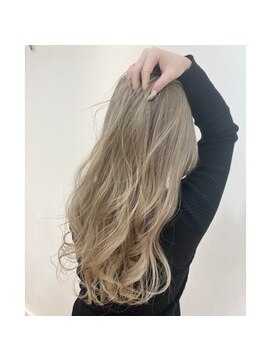 ライズ(RYES) ミルクティーベージュ