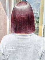 コンビネーション(combination)&nbsp;ピンクレッドブラウン　白髪染め　切りっぱなしボブ　美髪