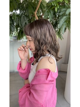 リノショアーズ ショウナン 辻堂店(RinoShores SHONAN) レイヤーカット/透明感カラー/パーマ風