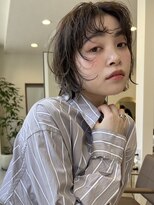 キノ(kino)&nbsp;顔周りレイヤーカットウルフハイライトグレージュ