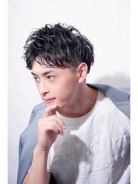 サーフカール/刈り上げセンターパート/ブルーブラック[渋谷]