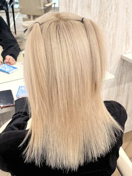 シェノン(CHAINON) ブロンドカラー/ブロンドベージュ/抜きっぱなし