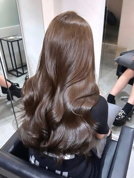 エル バイ アンキシム(elu by AHNKISM) ワンホンレイヤー顔まわり韓国ヘア