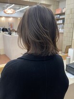 パークレーン アイス イヴェン(park lane ICI yeven) ブリーチなし切りっぱなしボブミディアムレイヤーボブ縮毛矯正