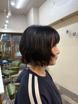 シーン(seen.) ナチュラルふんわり外ハネボブ