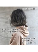 外国人風3Dハイライト×外はねボブで自然体でクールなStyle