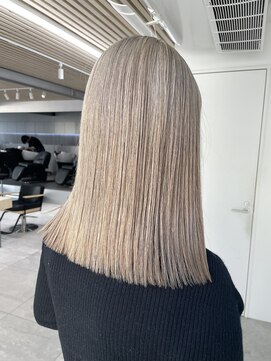 サイ(sai) ホワイトベージュ