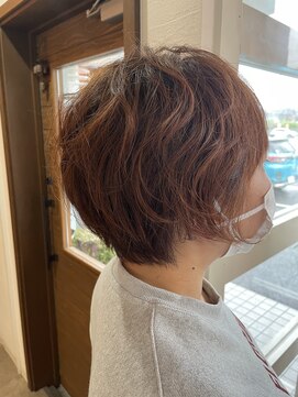 ビスクヘアデザイン(bisq hair design) wave short style