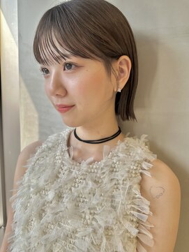 ロンドブルーム 天神大名店(Lond Bloom) 綺麗なカットラインと流れる顔まわりが可愛い韓国ボブ