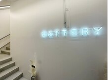 バッテリー ヘアアンドメイク 御幣島店(Battery hair&make)の雰囲気（広々と落ち着いた店内＊2階なので外からの目も気にならない○）