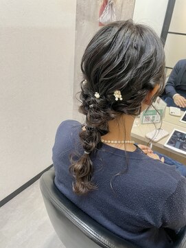 ツミキ(Tsumiki.) 編みおろしヘアアレンジ