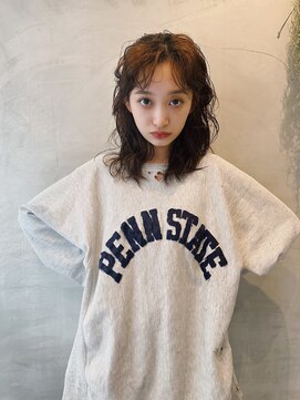 ヒュージ 表参道(huge) ウルフパーマ/くるくるパーマ/スパイラルパーマ/ミディアム