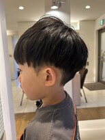 アンジュール ツーブロックショートスタイル