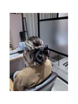 グランミーツ(Grand meets) ふわふわガーリーハーフアップ