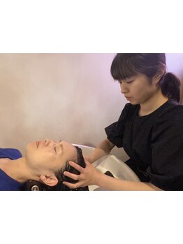 今日の気分はお疲れ？頭皮が気になる？お悩みに向き合い健やかな状態になれるお手伝いをさせていただきます
