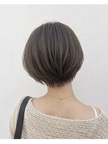 アンリエラ(Unliera)&nbsp;ショートボブ/くびれショート/透明感グレージュ/松山美容室