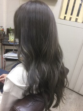 ファシオ ヘア デザイン(faccio hair design) ホワイトハイライト