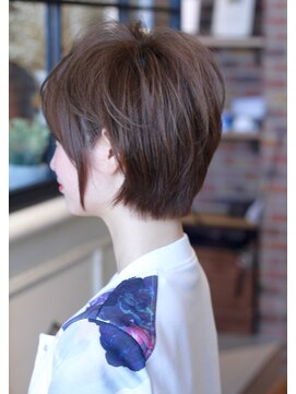 ビューイースト 亀戸 錦糸町(VIEW EAST) 横顔美人!ショート・ボブヘアスタイルはサイドシルエットが大切