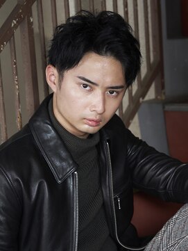 タヤ 溝の口店(TAYA) 黒ショートスタイル