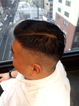 ダッチェス(DUCHESS) 【DUCHESS】スキンフェードスタイル