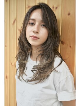 ブゾン(buZon) ☆ロングウルフカット ハイライトカラー