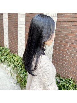 モスト(MocT) 黒髪×ストレートヘア