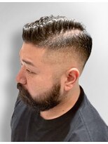 ソアー 新大阪(SOAR)&nbsp;バーバースタイル！スキンフェードサイドパート【新大阪】