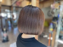 リプレシンクヘアーの雰囲気（パサパサのエイジング毛も髪質改善の縮毛矯正でうる艶になります）