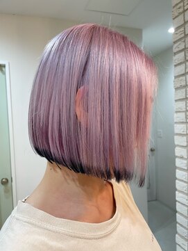 リノショアーズ 元町店(RINOSHORES) シルバーパープル前下がりショートボブ毛先カラーブラック