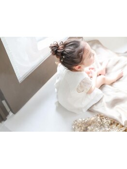 フォトスタジオで本格ヘアセットが叶う☆特別な記念日に、本当のお気に入りを一緒に創り、彩ります◇