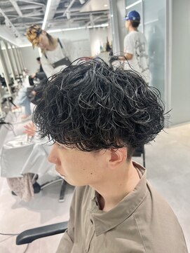 スイ 松戸(SUI) 刈り上げマッシュ×波巻きパーマ【メンズ/松戸】