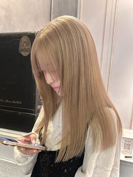 エイチ(H eitf) H【eitf】　原宿　表参道　ミルクティーベージュ/ハイトーン