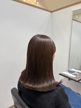 フォーディー(for D) Hair Salon for D　 ×　外ハネカット