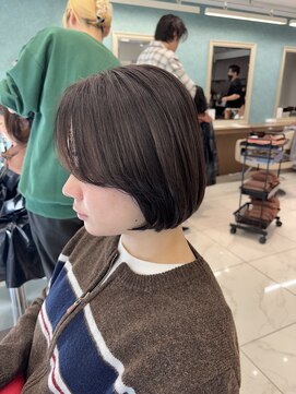 アッシュ 下北沢店(Ash) 前髪長めのショートボブ