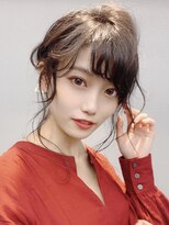 《Agu hair》セピアベージュが映えるルーズダウンヘア