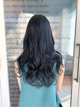 リブロ(LiBro) ネビージュブルーカラーくすみブルーブルージュフェミニンロング