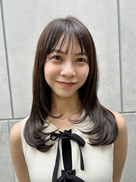 プランツヘアー ミディアムレイヤーカット 20代30代40代 福岡博多美容室