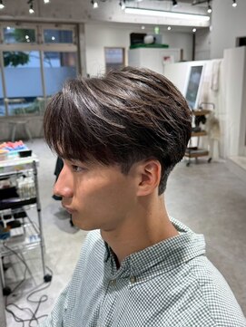 ハイプ(HYPE) 波巻き/メッシュ/スキンフェード/学割/白髪染め/縮毛矯正/韓国