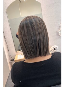 リバティ(liberty) グレージュバレイヤージュ