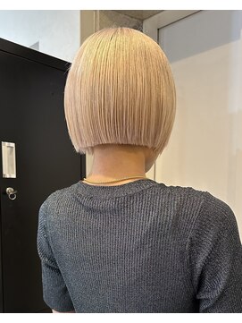 パレット 難波(Palette) ショートボブ/ショートカット/ミニボブレイヤー/ケアブリーチ